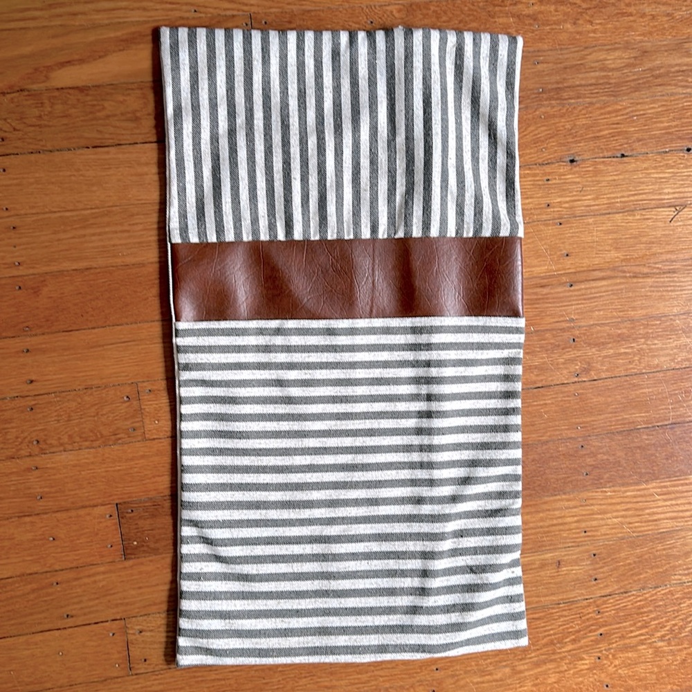 Throw pillow cover